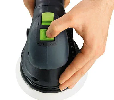 If you need to remove large amounts of material, sand first in coarse sanding mode and then finish with fine sanding in eccentric mode