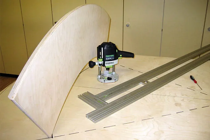 Routing arcs