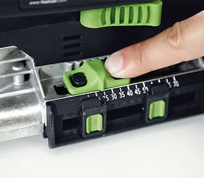 Setting the routing depth