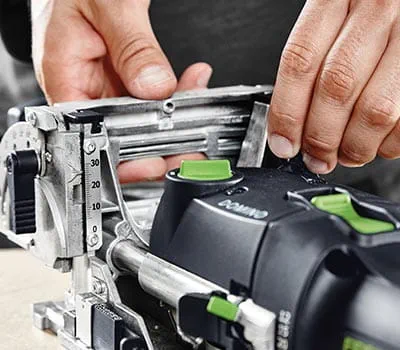 Set the routing height to match the thickness of your workpiece