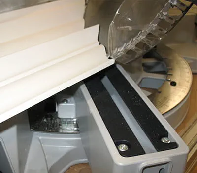 Connecting mobile dust extractor