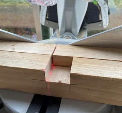 Switch on the KAPEX and make the cut