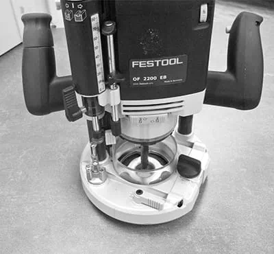 Paster Router Routing Stairs of Different Widths Using a Router - Festool