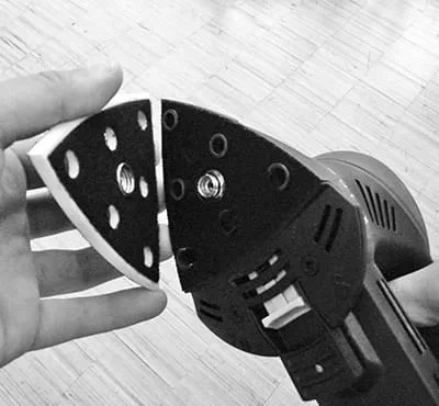 Fixing triangular sanding pad