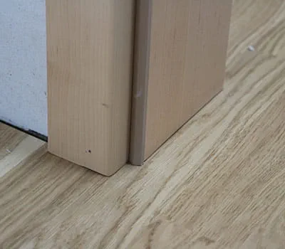 Fitting floor coverings