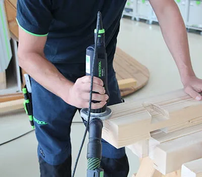 Chamfering components