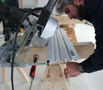 Securing the guide rail